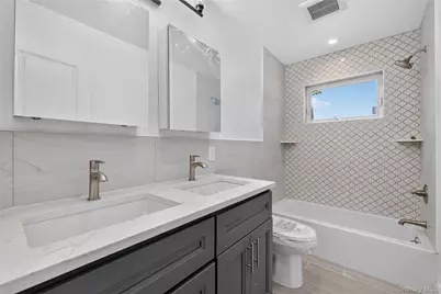 34 Wilson Road, Valley Stream, NY 11581 - Photo 21