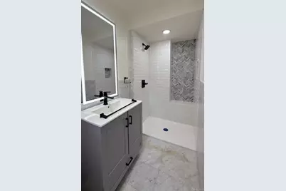 19 Bunkerhill Drive, Huntington, NY 11743 - Photo 15