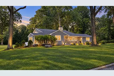 19 Bunkerhill Drive, Huntington, NY 11743 - Photo 1