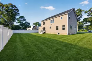 9 Oswego Pl, West Babylon, NY 11704 - Photo 41
