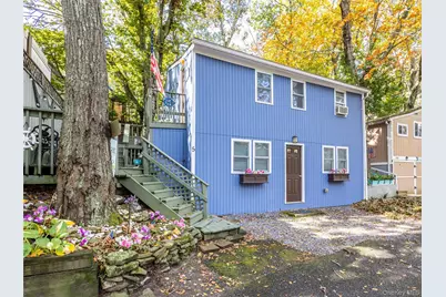 5 Surfway S, Calverton, NY 11933 - Photo 1
