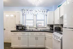 5 Surfway S, Calverton, NY 11933 - Photo 19