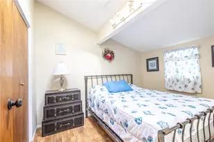 5 Surfway S, Calverton, NY 11933 - Photo 11
