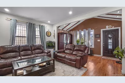 11115 158th Street, Jamaica, NY 11433 - Photo 5