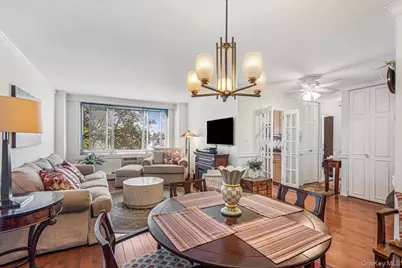 220-55 46th Avenue #5A, Bayside, NY 11361 - Photo 5