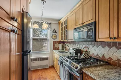 220-55 46th Avenue #5A, Bayside, NY 11361 - Photo 7