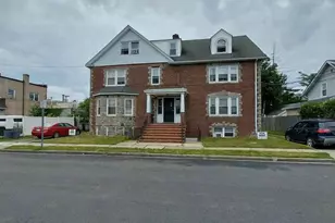 19 Madison Ave, Franklin Square, NY 11010 - Photo 3