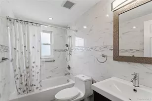 79 Albatross Rd, Levittown, NY 11756 - Photo 17