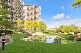 2 Bay Club Dr, Bayside, NY 11360 - Photo 23