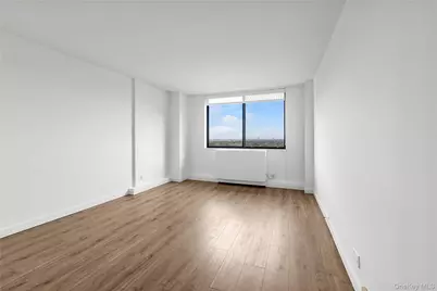 2 Bay Club Drive #20-O, Bayside, NY 11360 - Photo 5