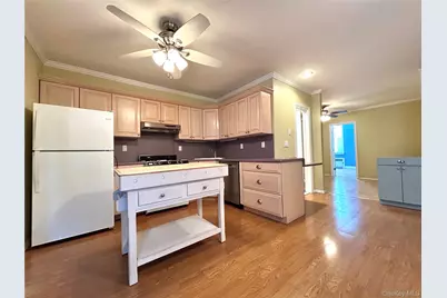 59-51 56th Drive, Maspeth, NY 11378 - Photo 5