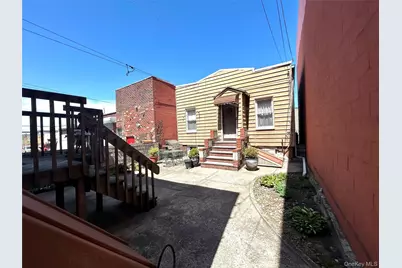 59-51 56th Drive, Maspeth, NY 11378 - Photo 23