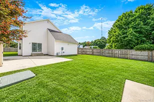 19 Oceanview Blvd, Manorville, NY 11949 - Photo 29