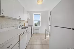 3 Sadore Ln, Yonkers, NY 10710 - Photo 9