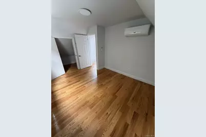 2760 Bainbridge Avenue #2nd Floor, Bronx, NY 10458 - Photo 5