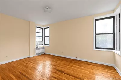 141-60 84th Road #3G, Briarwood, NY 11435 - Photo 9