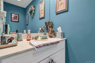 176 Merrick Rd, Amityville, NY 11701 - Photo 21