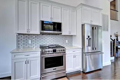 182 Belmont Circle, Yaphank, NY 11980 - Photo 13
