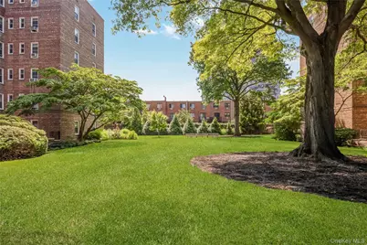 112-20 72nd Drive #C02, Forest Hills, NY 11375 - Photo 15