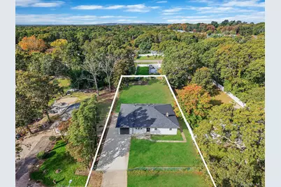 6 Dourland Road, Medford, NY 11763 - Photo 7