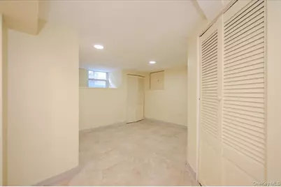 950 Edison Avenue, Bronx, NY 10465 - Photo 15