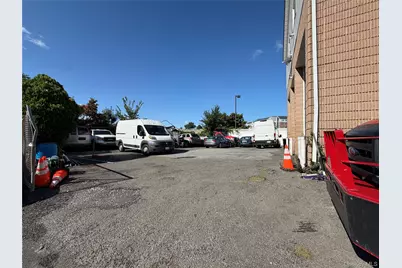 205-207 Osborne Road, Harrison, NY 10528 - Photo 9
