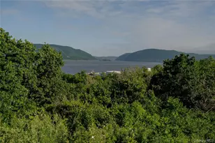 60 Bay View Terrace, Newburgh, NY 12550 - Photo 13
