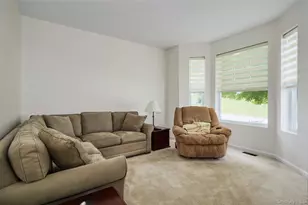 85 Roosevelt Dr, Poughquag, NY 12570 - Photo 25