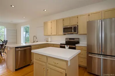 85 Roosevelt Drive, Poughquag, NY 12570 - Photo 17