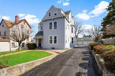 10 Lafayette Street #1R, New Rochelle, NY 10805 - Photo 1