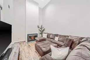 133 Southgate Dr, Massapequa Park, NY 11762 - Photo 25