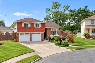 919 Park Ct, Valley Stream, NY 11581 - Photo 3