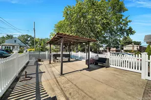 64 Dewitt St, Valley Stream, NY 11580 - Photo 29