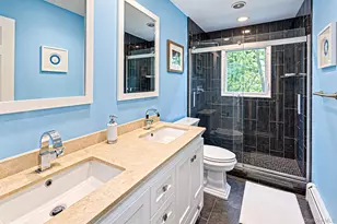 4 Kroft Ct, Huntington, NY 11743 - Photo 23
