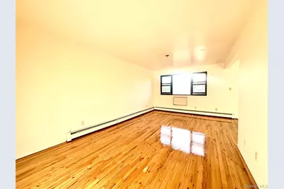 5935 154th Place, Flushing, NY 11355 - Photo 7