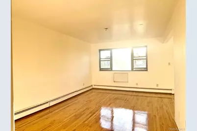 5935 154th Place, Flushing, NY 11355 - Photo 5