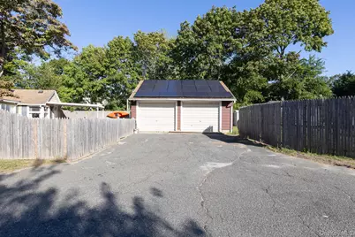 455 Montauk Highway, Eastport, NY 11941 - Photo 19