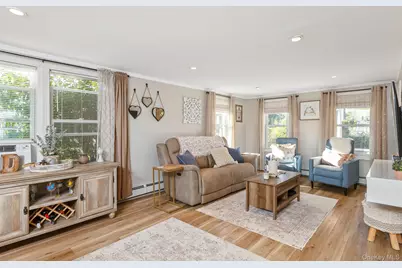 455 Montauk Highway, Eastport, NY 11941 - Photo 3