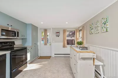 455 Montauk Highway, Eastport, NY 11941 - Photo 11