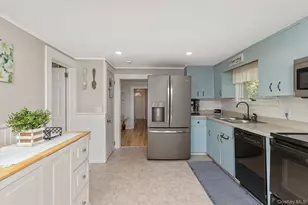 455 Montauk Hwy, Eastport, NY 11941 - Photo 9