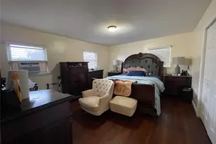 230 Westbury Blvd, Hempstead, NY 11550 - Photo 17