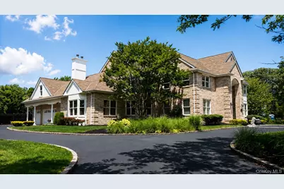 38 The Helm, East Islip, NY 11730 - Photo 49