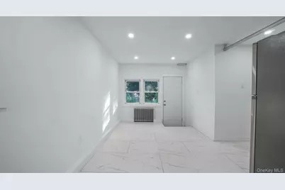 4135 Murdock Avenue, Bronx, NY 10466 - Photo 19