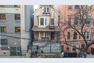1823 Anthony Avenue, Bronx, NY 10457 - Photo 23