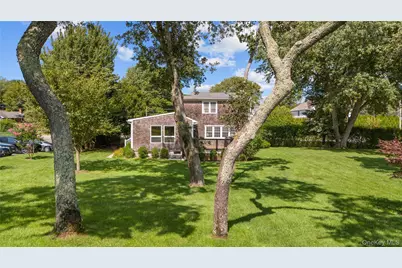 70 Middle Pond Road #22, Southampton, NY 11968 - Photo 25