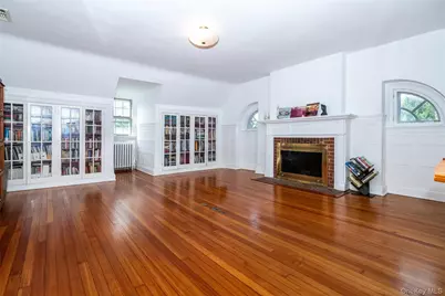 209 Beechmont Drive, New Rochelle, NY 10804 - Photo 29
