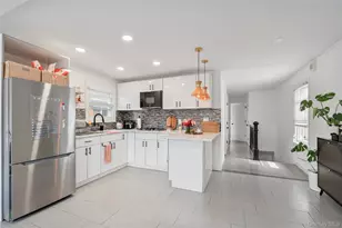 23-10 102nd St, East Elmhurst, NY 11369 - Photo 23