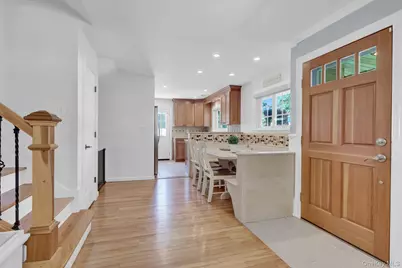 719 Glenridge Lane, East Northport, NY 11731 - Photo 15