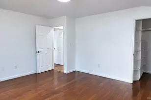 139-30 Laurelton Pkwy, Rosedale, NY 11422 - Photo 19
