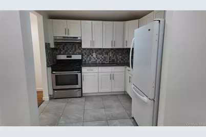13930 Laurelton Parkway, Rosedale, NY 11422 - Photo 7